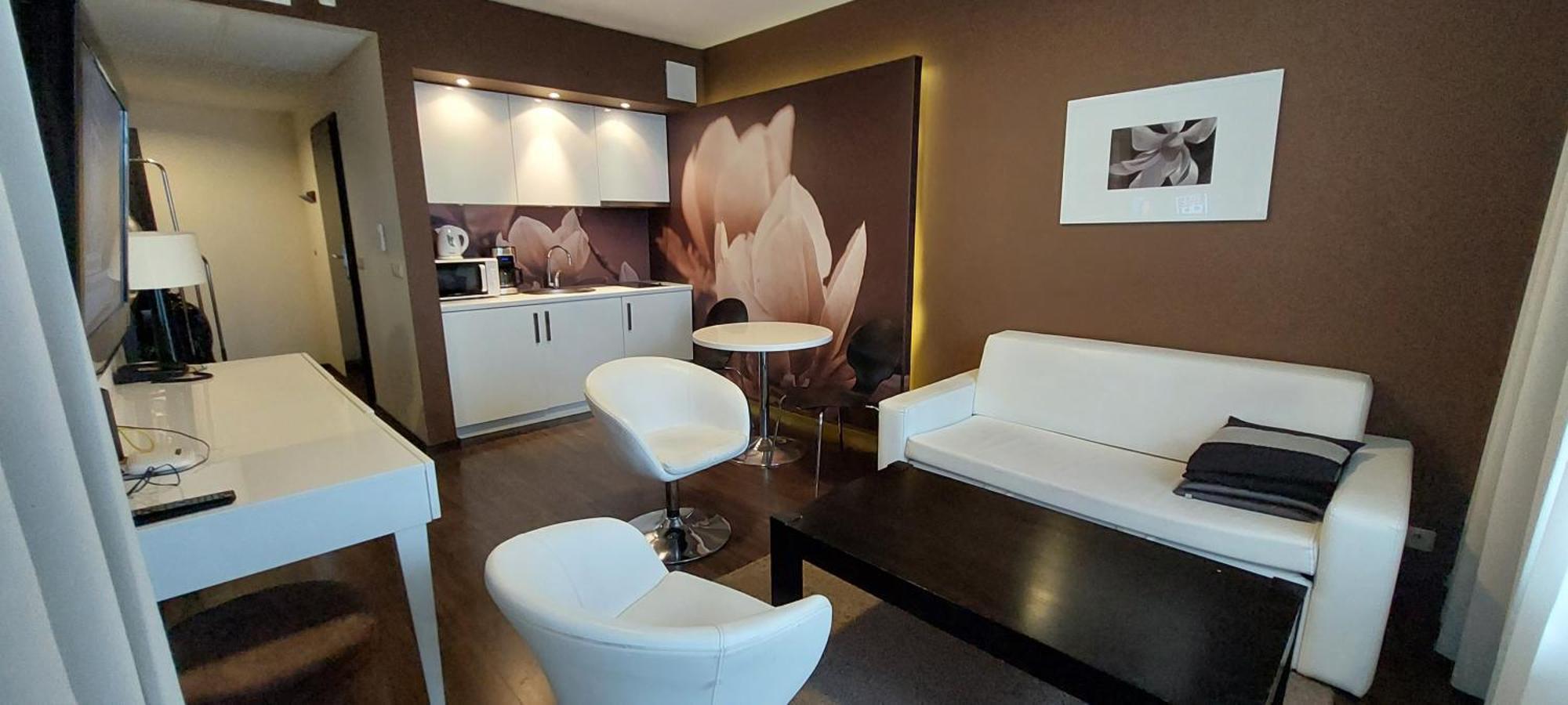 Apartament 2 Pokojowy Prywatny Z Aneksem Kuchennym W Hotelu Diva Kolobrzeg Dış mekan fotoğraf